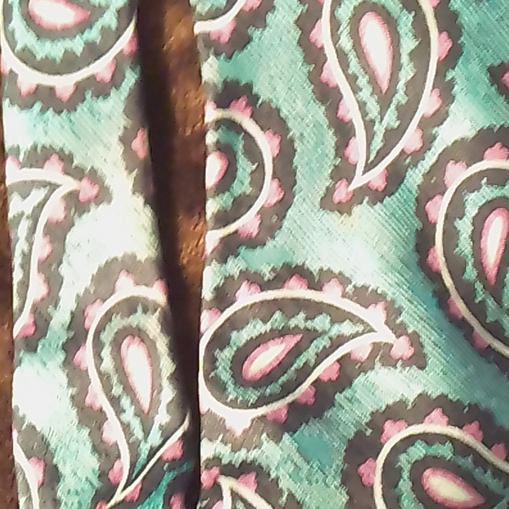 Neiman Marcus Tie! - Picture 5 of 5